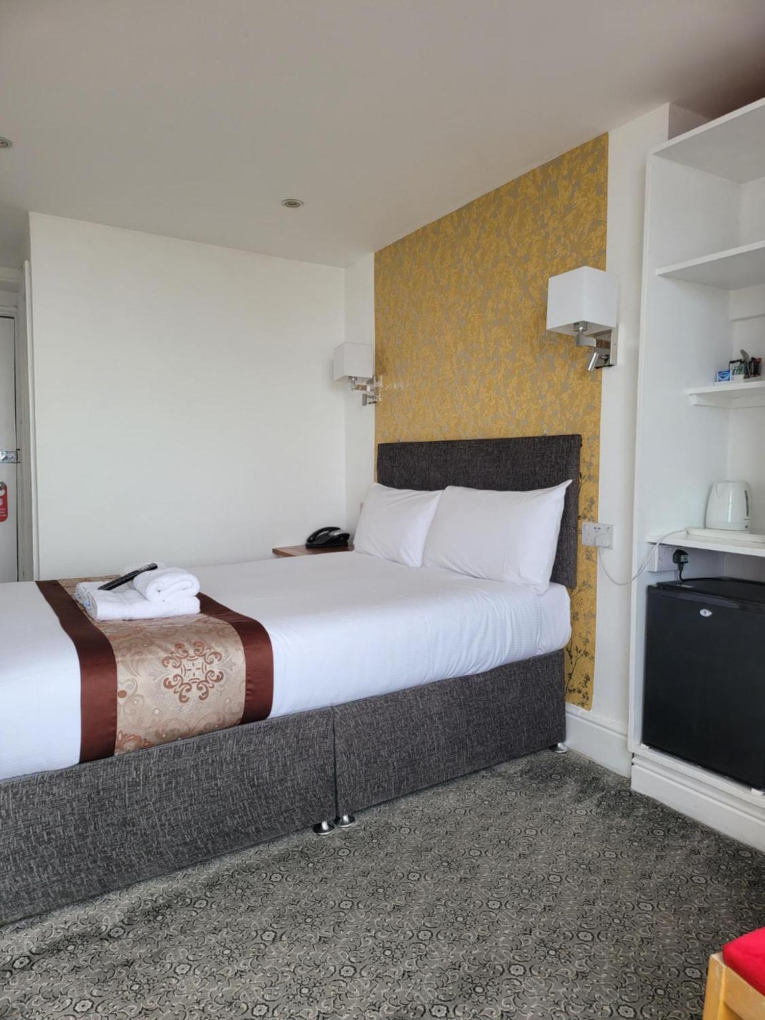Atlantic Seafront Guest house 3*