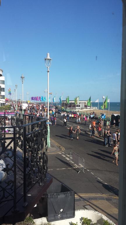 Affittacamere Atlantic Seafront 3*